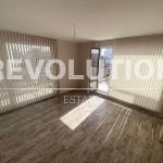 Дава се под наем Тристаен апартамент в Варна, Погреби - 90 кв.м за 575 € - Снимка #1