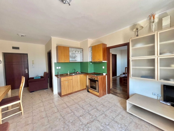 Дава се под наем Тристаен апартамент в с. Равда, Област Бургас - 80 кв.м за 400 € - Снимка #1