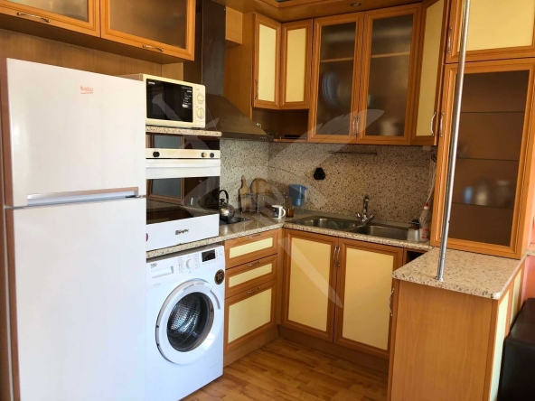 Дава се под наем Двустаен апартамент в Варна, Център - 56 кв.м за 450 € - Снимка #1