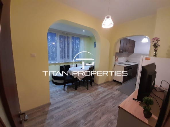 Дава се под наем Тристаен апартамент в Варна, Левски - 80 кв.м за 600 € - Снимка #1