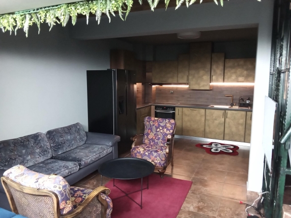 Дава се под наем Двустаен апартамент в Пловдив, Съдийски - 65 кв.м за 400 € - Снимка #1