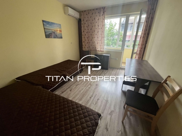 Дава се под наем Двустаен апартамент в Варна, Погреби - 64 кв.м за 450 € - Снимка #1