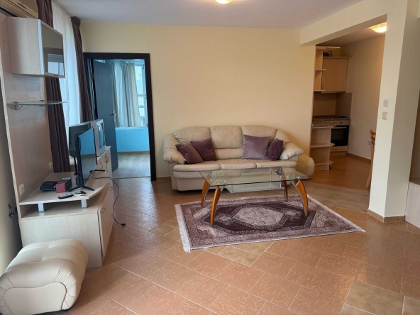 Двустаен апартамент в к.к. Слънчев бряг - 80 кв.м за 1032 €/кв.м - Снимка #1