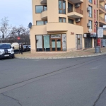 Дава се под наем Магазин в Смолян, Стар център - 78 кв.м за 765 € - Снимка #1