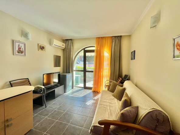 Едностаен апартамент в Свети Влас - 35 кв.м за 1572 €/кв.м - Снимка #1