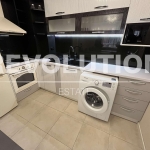 Дава се под наем Тристаен апартамент в Варна, Възраждане 1 - 97 кв.м за 550 € - Снимка #1