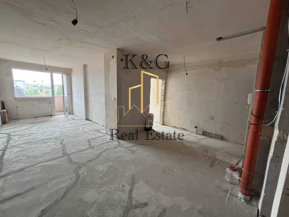 Двустаен апартамент в Разград, Бели Лом - 65 кв.м за 1287 €/кв.м - Снимка #1