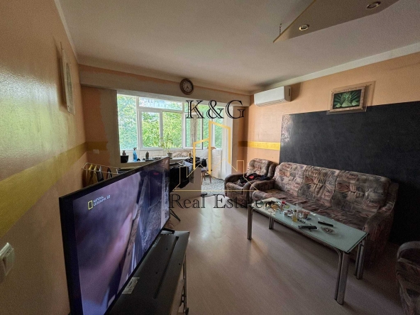 Двустаен апартамент в Разград, Орел - 64 кв.м за 1076 €/кв.м - Снимка #1