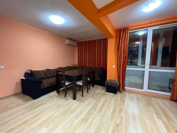 Дава се под наем Тристаен апартамент в Варна, Конфуто - 80 кв.м за 500 € - Снимка #1