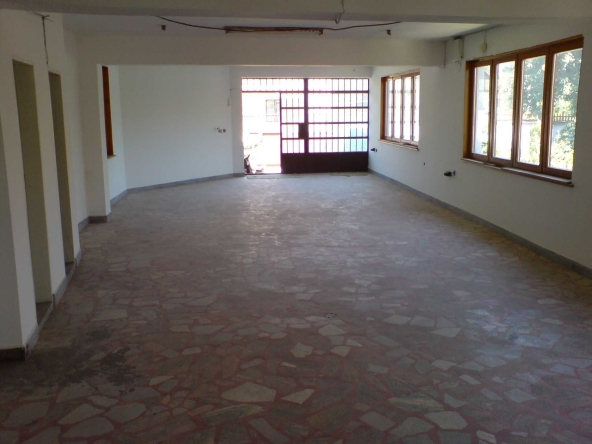 Дава се под наем Етаж от къща в София, Малашевци - 150 кв.м за 510 € - Снимка #1