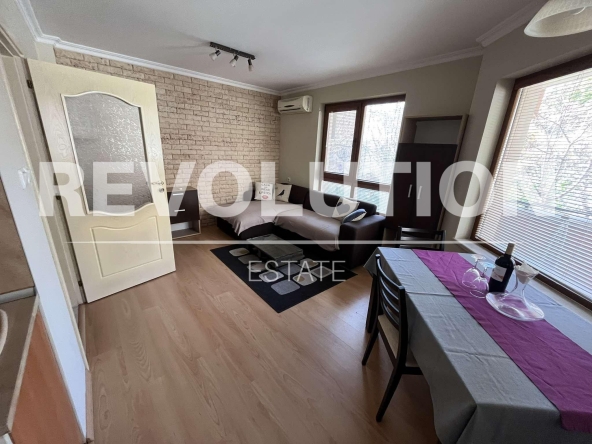 Дава се под наем Двустаен апартамент в Варна, Спортна зала - 60 кв.м за 550 € - Снимка #1