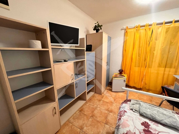 Дава се под наем Едностаен апартамент в Варна, Генералите - 14 кв.м за 250 € - Снимка #1