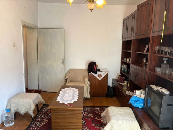 Етаж от къща в Видин, Плиска - 62 кв.м за 726 €/кв.м - Снимка #1