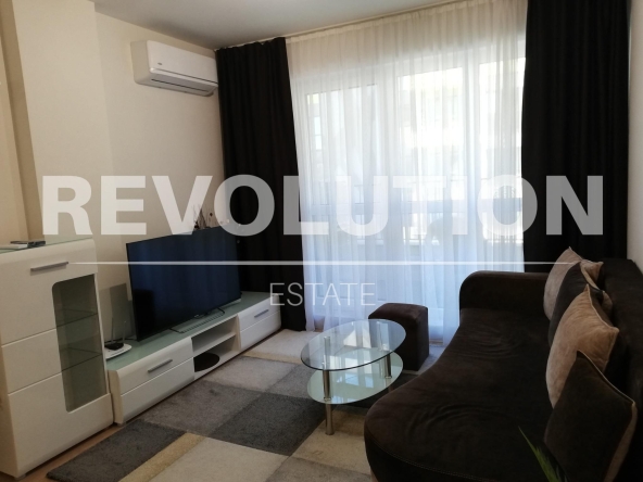 Дава се под наем Двустаен апартамент в Варна, Левски - 60 кв.м за 400 € - Снимка #1