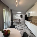 Дава се под наем Двустаен апартамент в к.к. Св.Св. Константин и Елена - 70 кв.м за 800 € - Снимка #1