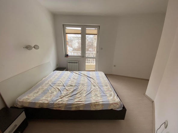 Дава се под наем Двустаен апартамент в София, Яворов - 58 кв.м за 450 € - Снимка #1