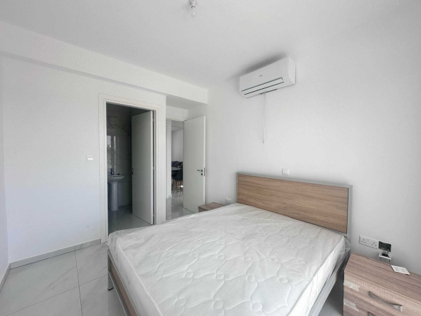 Дава се под наем Двустаен апартамент в София, Център - 65 кв.м за 397.8 € - Снимка #1