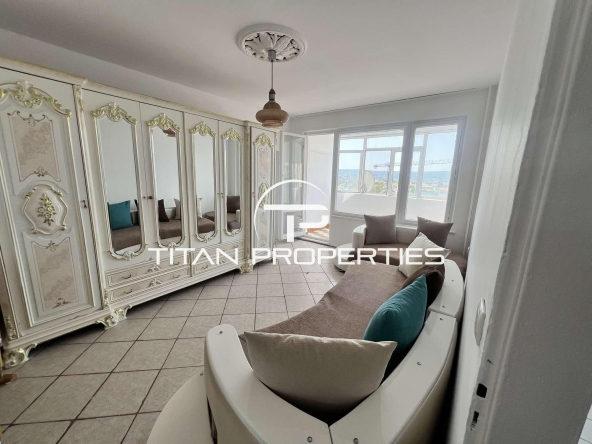 Дава се под наем Двустаен апартамент в Варна, Автогара - 75 кв.м за 350 € - Снимка #1