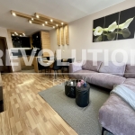 Дава се под наем Двустаен апартамент в Варна, Виница - 70 кв.м за 700 € - Снимка #1