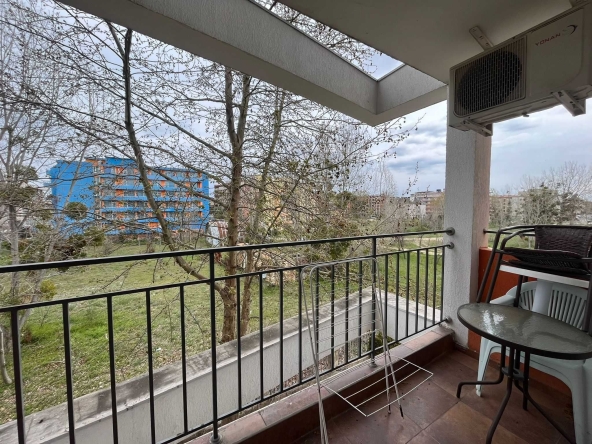 Дава се под наем Двустаен апартамент в к.к. Слънчев бряг - 37 кв.м за 600 € - Снимка #1