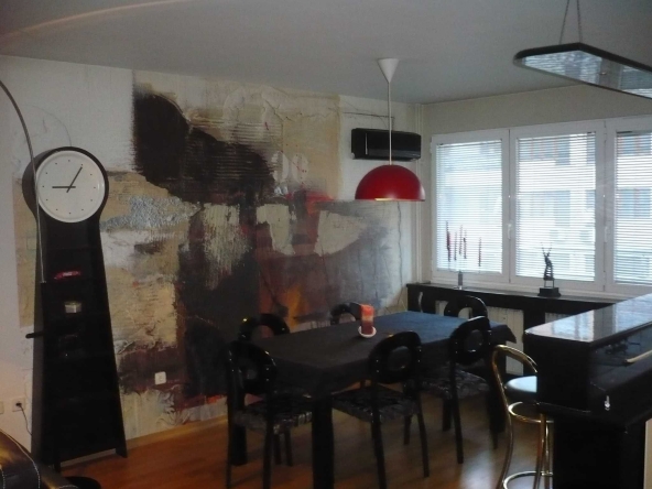 Дава се под наем Тристаен апартамент в София, Борово - 120 кв.м за 800 € - Снимка #1