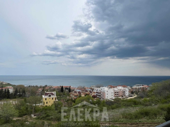 Двустаен апартамент в Бяла - 81 кв.м за 917 €/кв.м - Снимка #1