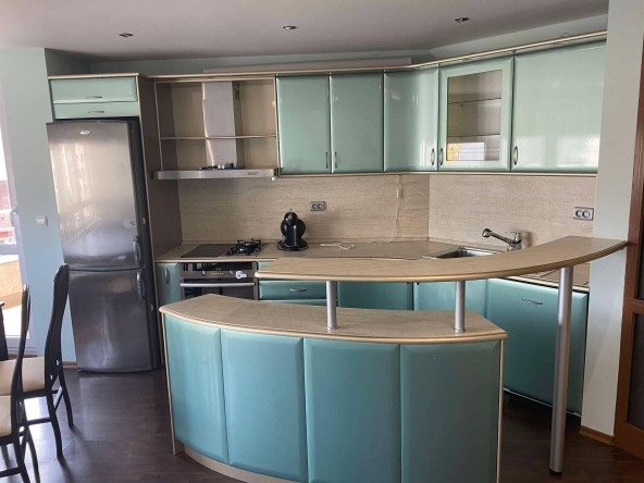 Дава се под наем Тристаен апартамент в София, Дървеница - 85 кв.м за 750 € - Снимка #1