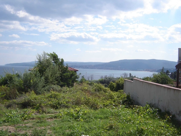 Парцел в Бяла - 962 кв.м за 47 €/кв.м - Снимка #1