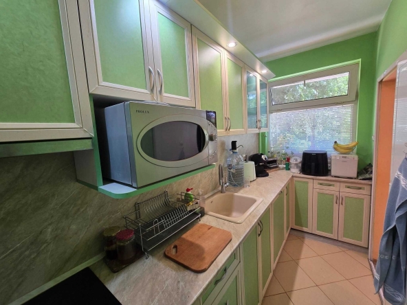 Четиристаен апартамент в Нова Загора - 73 кв.м за 973 €/кв.м - Снимка #1