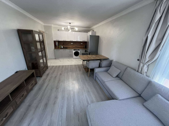 Дава се под наем Двустаен апартамент в Пловдив, Христо Смирненски - 75 кв.м за 423.3 € - Снимка #1