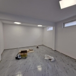 Дава се под наем Магазин в Шумен, Център - 110 кв.м за 408 € - Снимка #1