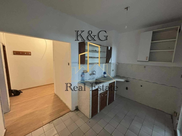 Двустаен апартамент в Разград, Орел - 58 кв.м за 1275 €/кв.м - Снимка #1