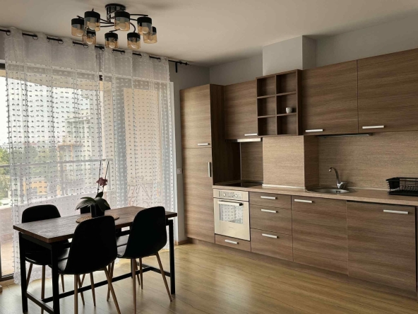 Дава се под наем Тристаен апартамент в София, Лозенец - 118 кв.м за 1250 € - Снимка #1
