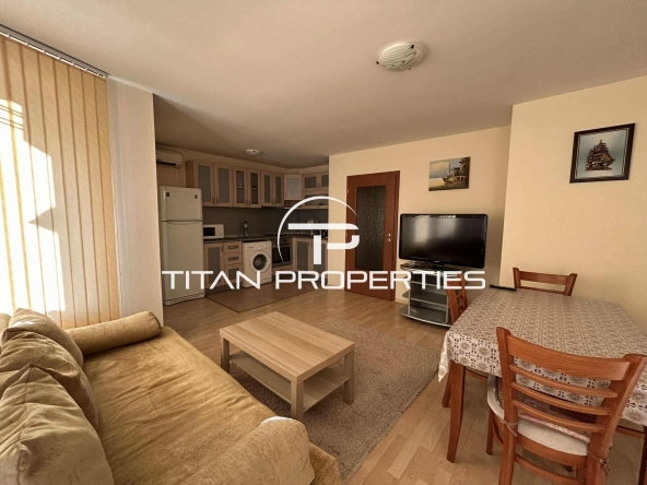 Дава се под наем Тристаен апартамент в Варна, ВИНС - 87 кв.м за 650 € - Снимка #1