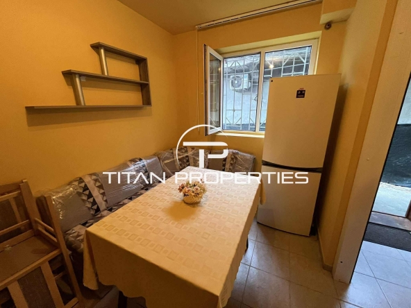 Дава се под наем Къща в Варна, Цветен квартал - 50 кв.м за 400 € - Снимка #1