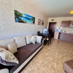 Тристаен апартамент в к.к. Слънчев бряг - 70 кв.м за 1366 €/кв.м - Снимка #1