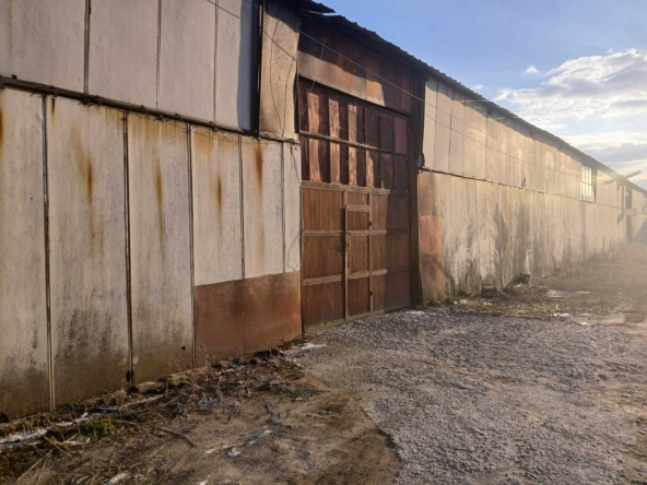 Дава се под наем Склад в Пловдив, Филипово - 479 кв.м за 510 € - Снимка #1