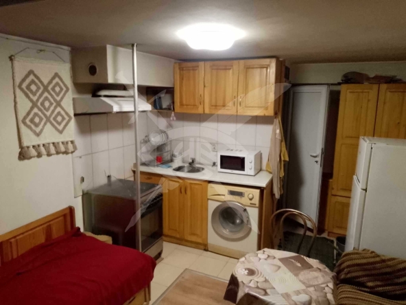 Дава се под наем Едностаен апартамент в Варна, Погреби - 25 кв.м за 250 € - Снимка #1