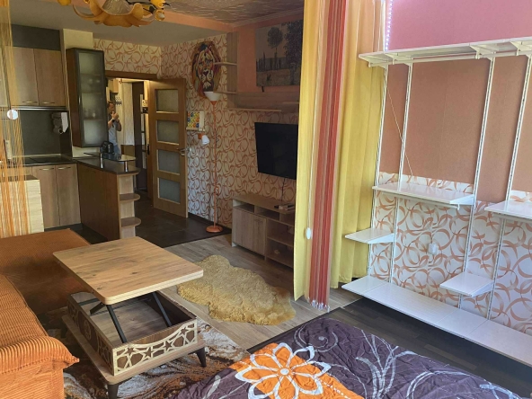 Дава се под наем Едностаен апартамент в София, Люлин 6 - 40 кв.м за 407.49 € - Снимка #1