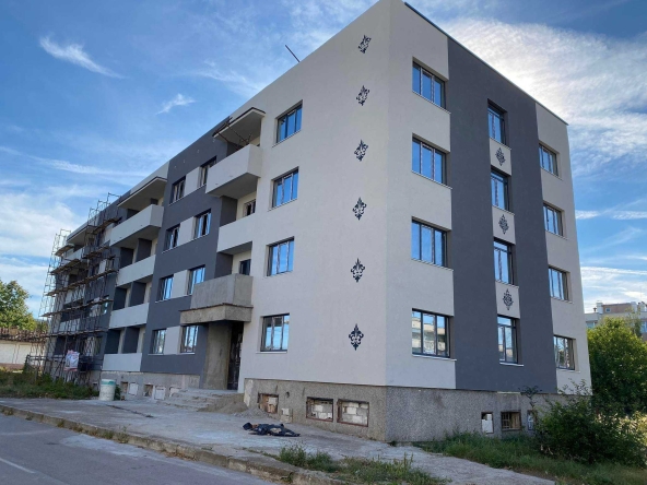 Двустаен апартамент в Смядово - 45 кв.м за 667 €/кв.м - Снимка #1