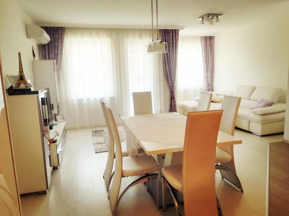 Дава се под наем Четиристаен апартамент в София, Зона Б-5 - 130 кв.м за 800 € - Снимка #1