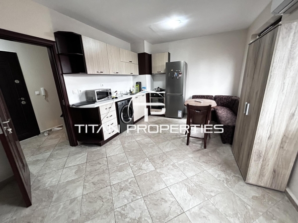 Дава се под наем Двустаен апартамент в Варна, Погреби - 65 кв.м за 375 € - Снимка #1