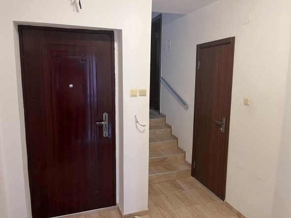 Двустаен апартамент в Търговище, Център - 75 кв.м за 1326 €/кв.м - Снимка #1