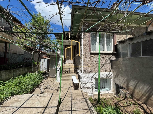 Къща в Разград, Житница - 130 кв.м за 667 €/кв.м - Снимка #1