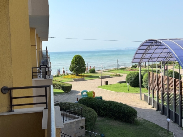 Двустаен апартамент в Ахелой - 79 кв.м за 1013 €/кв.м - Снимка #1