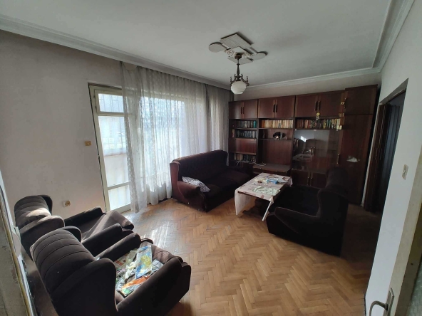Четиристаен апартамент в Пловдив, Тракия - 94 кв.м за 1159 €/кв.м - Снимка #1