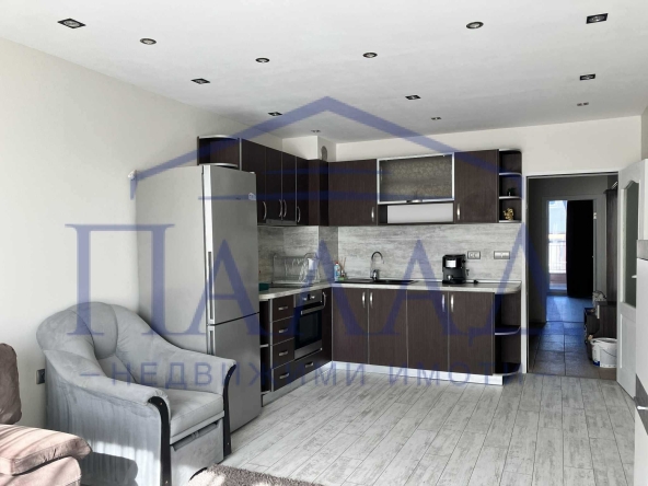 Дава се под наем Двустаен апартамент в Варна, Възраждане 1 - 75 кв.м за 484.5 € - Снимка #1