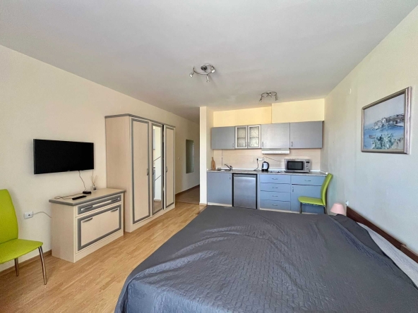 Едностаен апартамент в с. Равда, Област Бургас - 47 кв.м за 1681 €/кв.м - Снимка #1