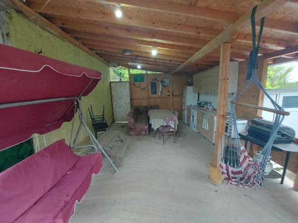 Къща в Търговище, Вилна зона - 100 кв.м за 424 €/кв.м - Снимка #1