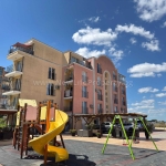 Двустаен апартамент в к.к. Слънчев бряг - 62 кв.м за 1081 €/кв.м - Снимка #1